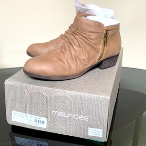 Maurices Ankle Bootie Size 8, Color: Natural